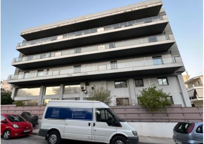 Επαγγελματικό κτήριο 2.048 τ.μ.