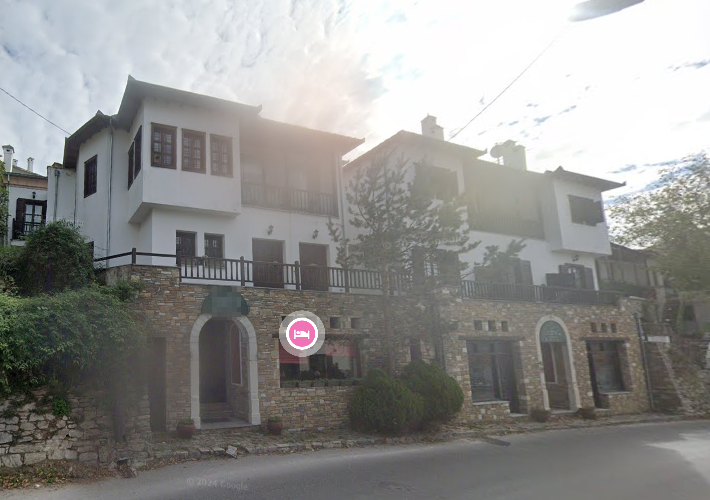 Συγκρότημα κτηρίων ξενοδοχείου 860 τ.μ. με πισίνα