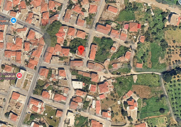 Μονοκατοικία 111 τ.μ. και αποθήκη 51 τ.μ.