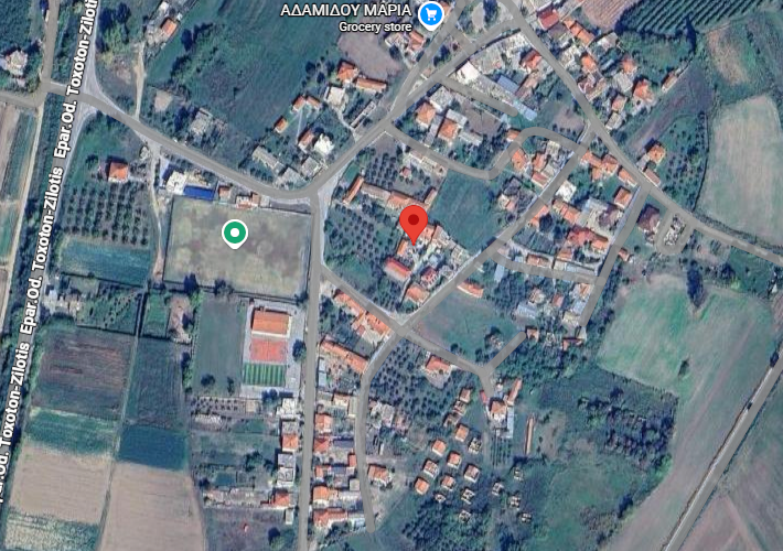 Μονοκατοικία 79 τ.μ. με αποθήκες 100 τ.μ.