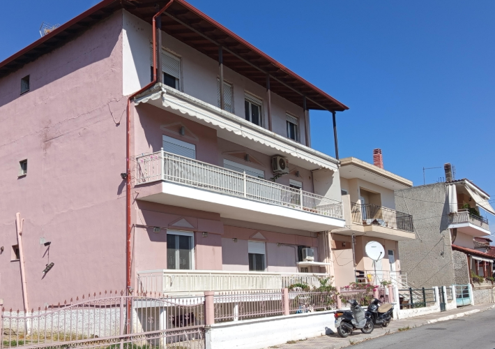 Ημιτελές διαμέρισμα 73 τ.μ.