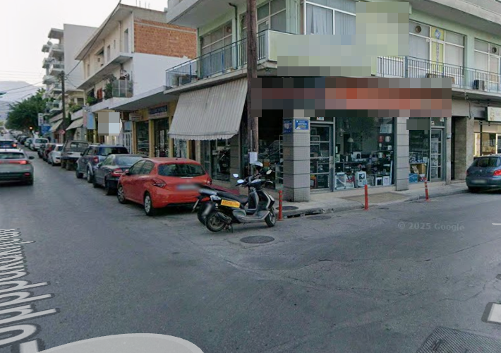 Κατάστημα 42 τ.μ. με πατάρι 15 τ.μ.