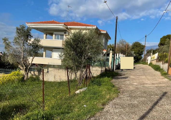 Μονοκατοικία 355 τ.μ. με θέση στάθμευσης και αποθήκη