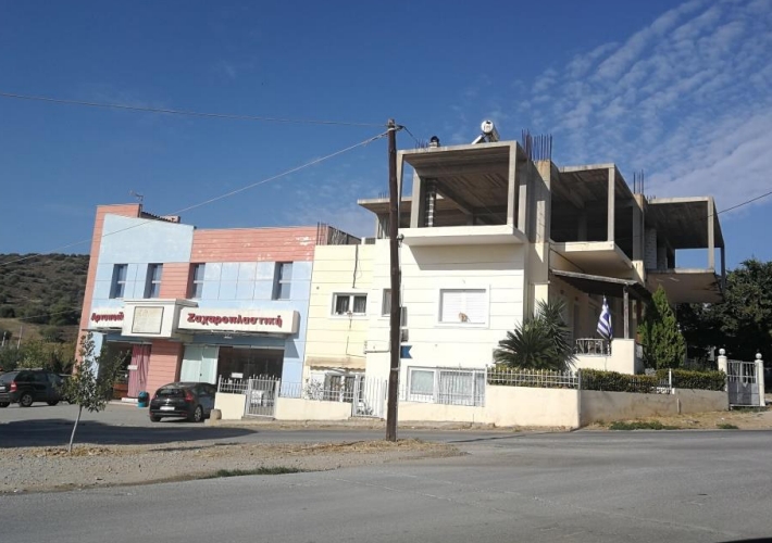 Επαγγελματικό κτήριο 363 τ.μ. με χώρο στάθμευσης