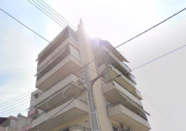 Διαμέρισμα 82 τ.μ. και θέση στάθμευσης