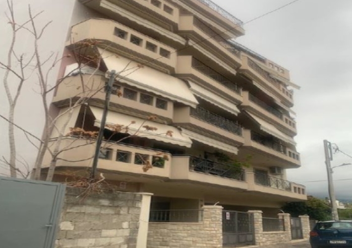 Διαμέρισμα 83 τ.μ. με θέση στάθμευσης