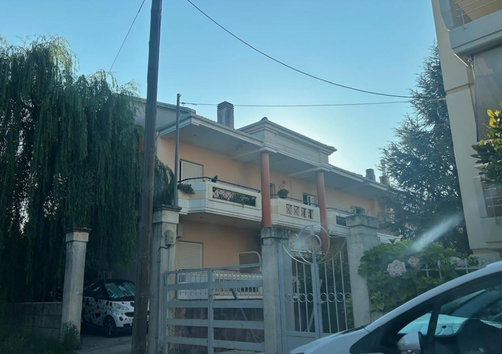 Διαμέρισμα 108 τ.μ. με θέσεις στάθμευσης