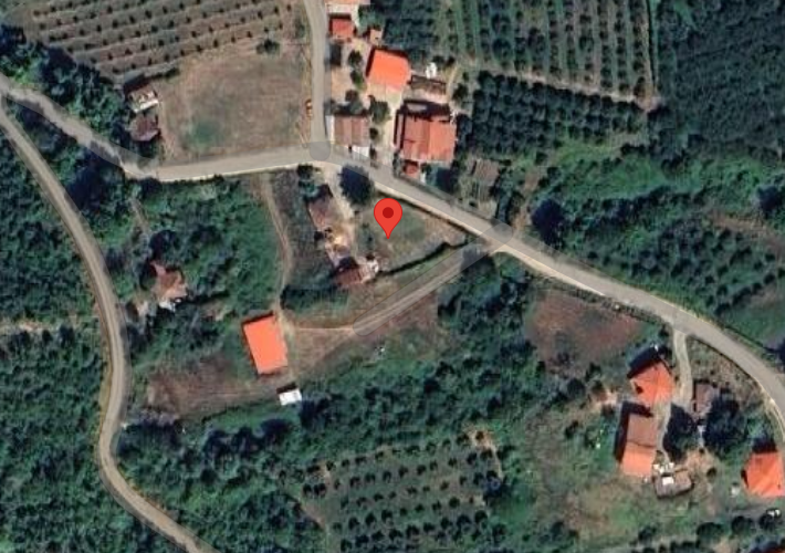 Μονοκατοικία 104 τ.μ. και αποθήκη 36 τ.μ.