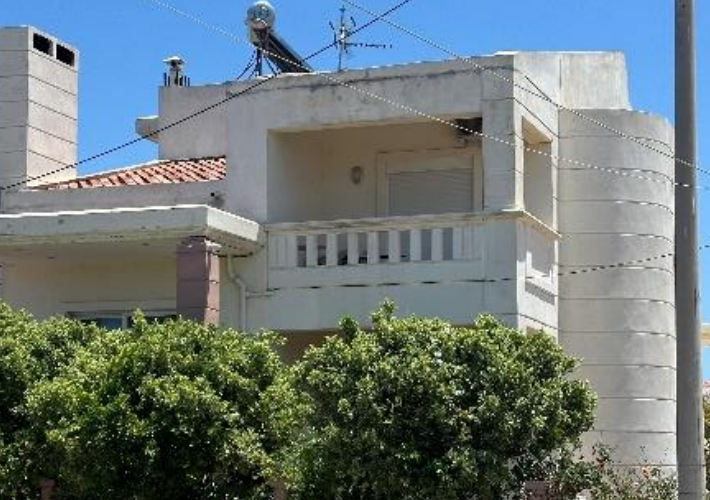 Κτήριο κατοικιών 303 τ.μ.