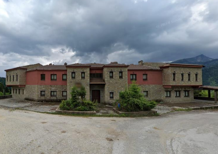 Ξενοδοχείο 1.329 τ.μ. με πισίνα