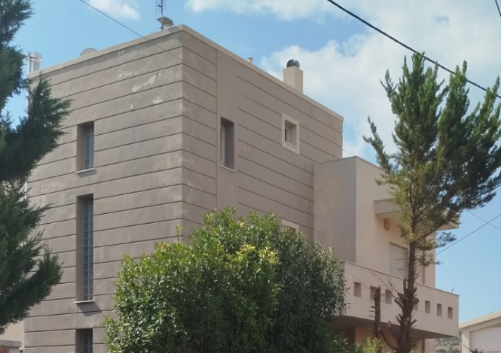 Μονοκατοικία 394 τ.μ. με θέσεις στάθμευσης