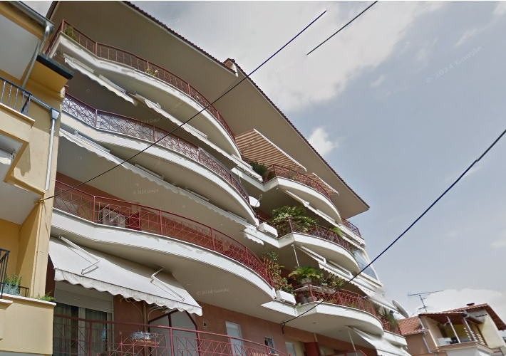 Διαμέρισμα 111 τ.μ. και αποθήκη