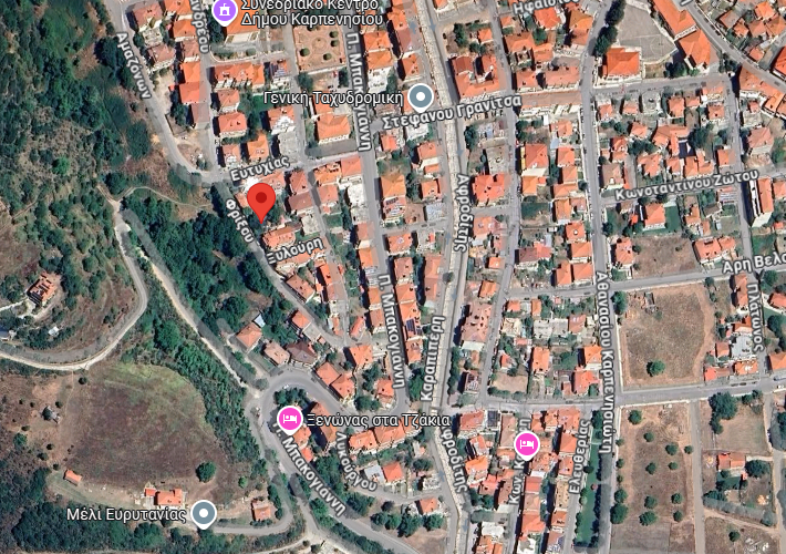 Μονοκατοικία 66 τ.μ. και βοηθητικός χώρος 16 τ.μ.