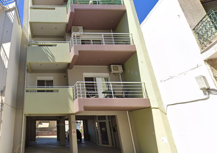 Διαμέρισμα 53 τ.μ. και θέση στάθμευσης