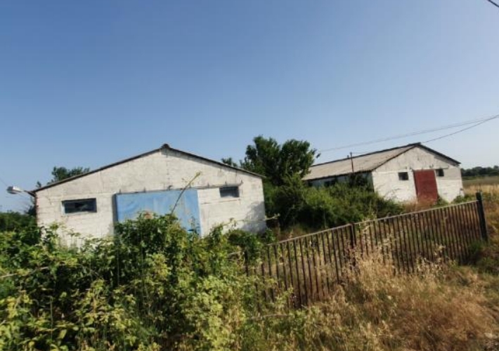 Επαγγελματικός χώρος 452 τ.μ.