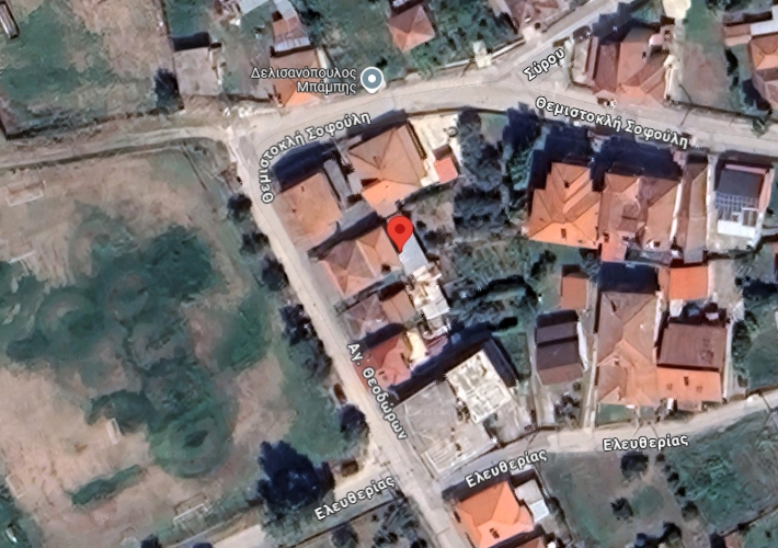 Κτήριο κατοικιών 208 τ.μ. με αποθήκη 49 τ.μ.