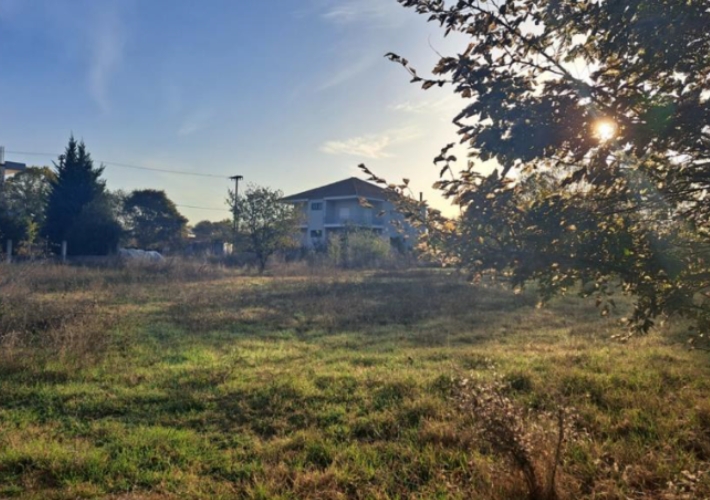 Οικόπεδο 657 τ.μ.