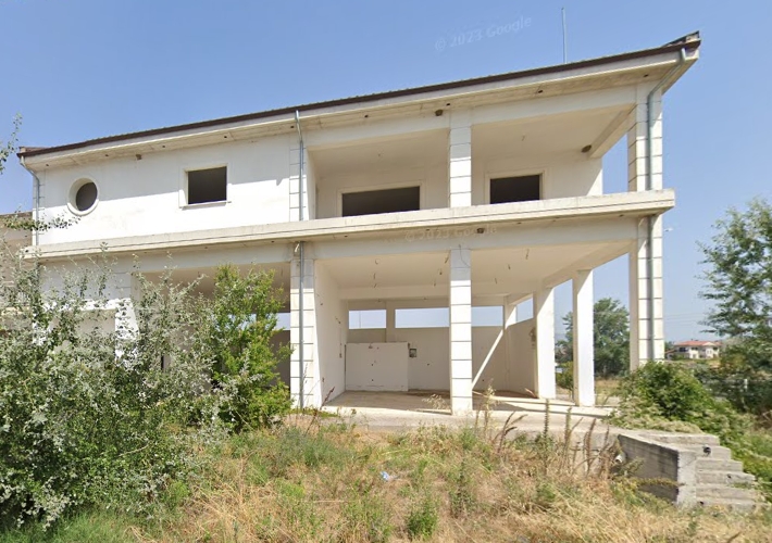 Ημιτελές κατάστημα 198 τ.μ.