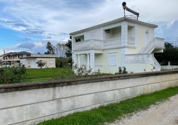 Κτήρια κατοικιών 194 τ.μ.