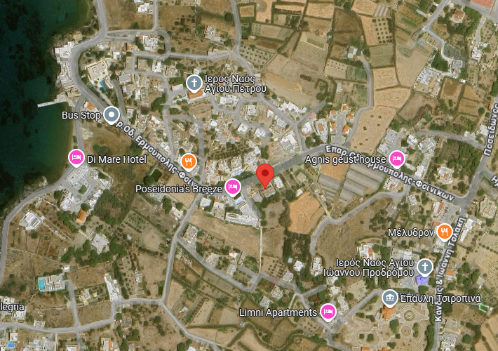 Κτήριο κατοικιών 267 τ.μ. και θέση στάθμευσης