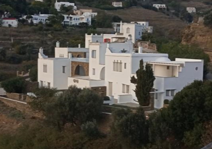 Ημιτελής μονοκατοικία 182 τ.μ.  με θέσεις στάθμευσης