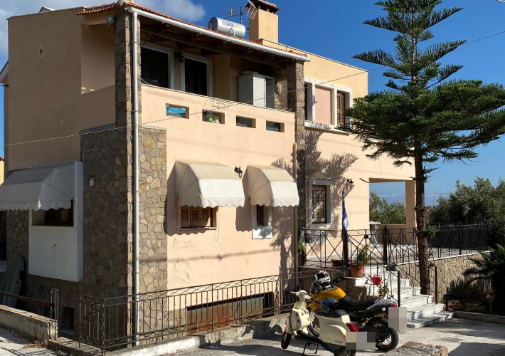 Διαμέρισμα 102 τ.μ.