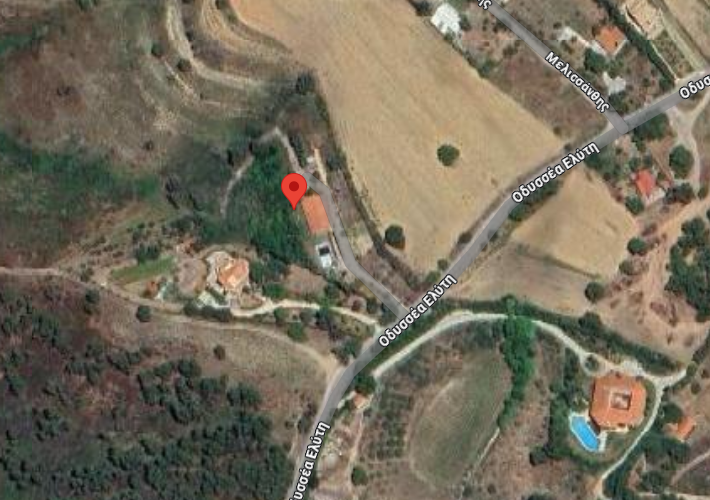 Μονοκατοικία 401 τ.μ. με πισίνα