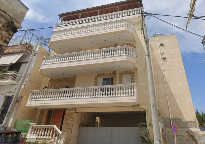 Διαμέρισμα 62 τ.μ. και θέση στάθμευσης